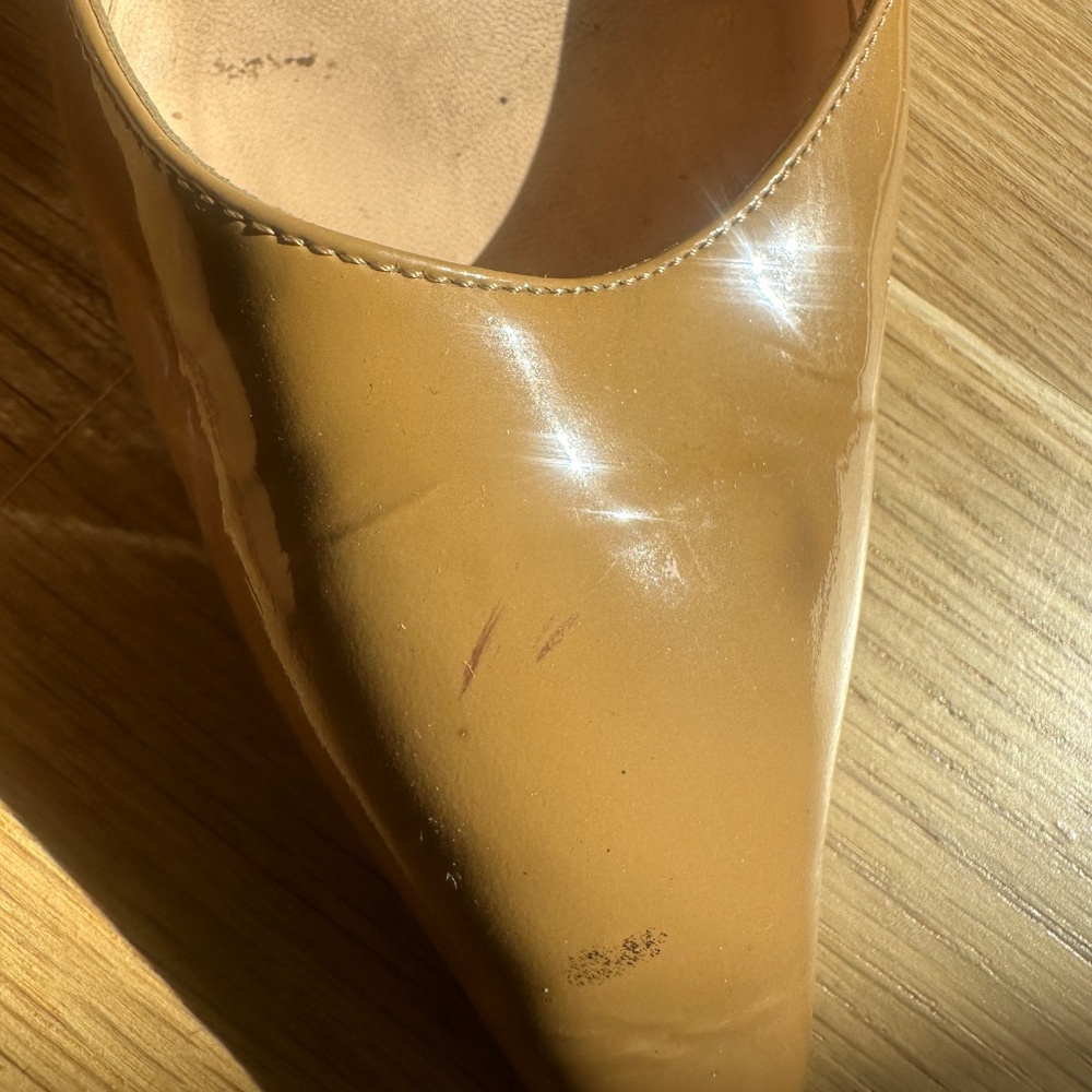 Christian Louboutain Beige Patent Leather High Heels - Picture 5 of 8